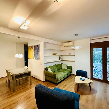 Apartment Sunrise Haven Center Tirana