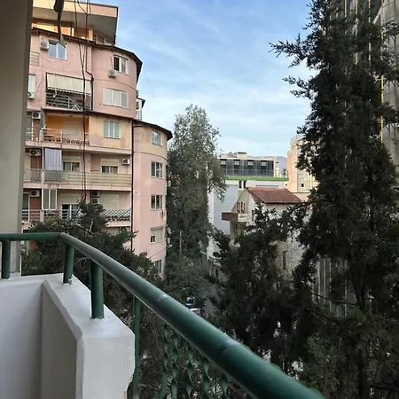 Apartamento Sunrise Haven Center Tirana